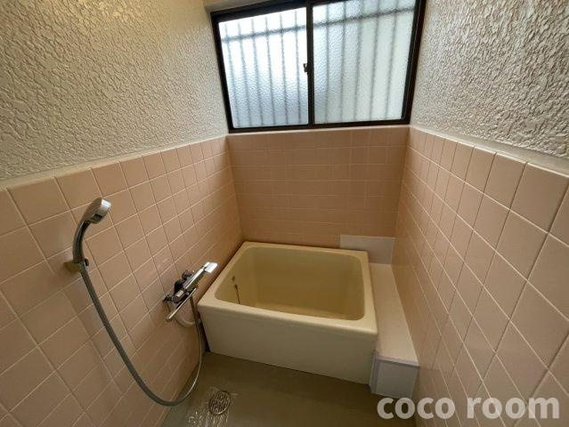 長房アパートの浴室