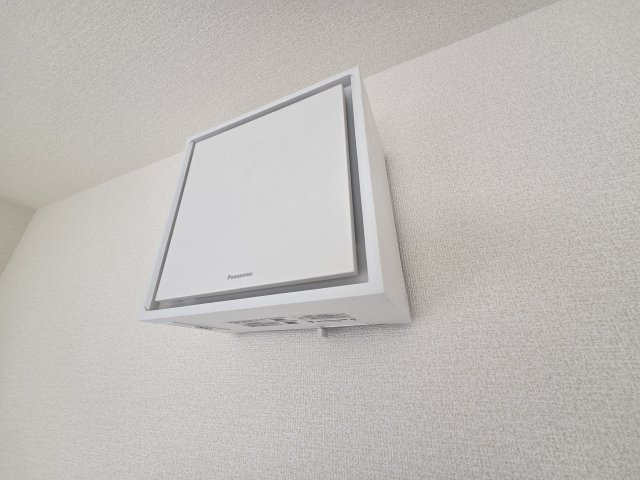 新築　桐生市相生町2丁目24-1期　LIGNAGE　2号棟の設備|現地写真　熱交換器採用住宅です！効率よく空気を循環！断熱効果UP♪