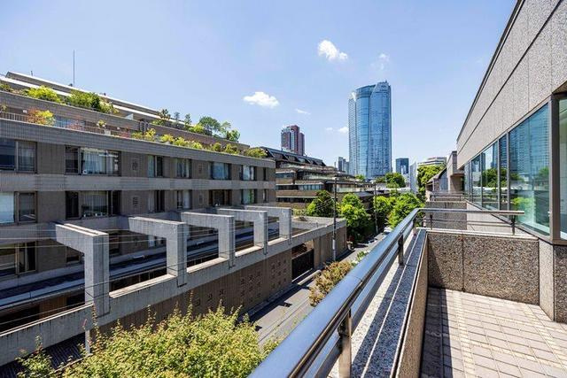 港区六本木５丁目の賃貸マンションの展望| 