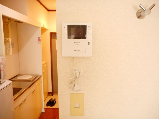 ミッキーハウスのセキュリティ|モニター付きインターホンです