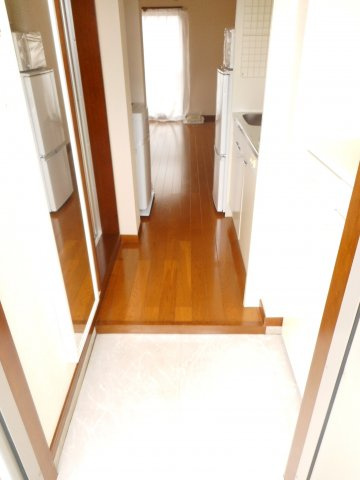 ミッキーハウスの玄関|収納もある玄関です