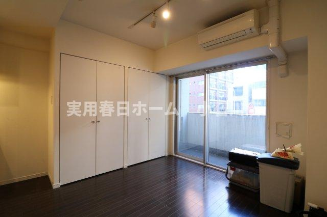 【居間・リビング】