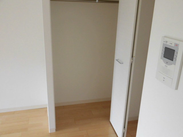 【収納】 | 横長のウォークインクローゼットです