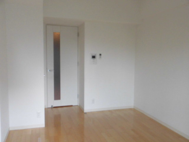 【居間・リビング】 | 明るいリビングです