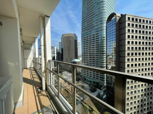 港区六本木１丁目の賃貸マンションのその他共用部分|バルコニー 