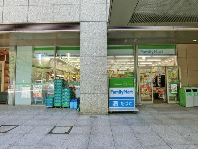 港区六本木１丁目の賃貸マンションの周辺|ファミリーマート六本…まで90m 