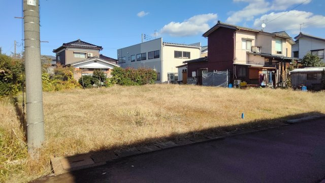 見附市市野坪町　売地