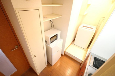 【玄関】 | レオパレスＳＡＫＵ