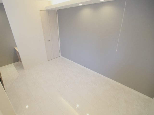 ファミールMNKの洋室