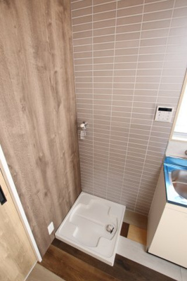 【設備】 | 草尾戸建 | 室内洗濯機置場