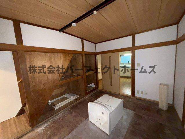 葛原新町戸建　賃貸の内装|おしゃれな内装です