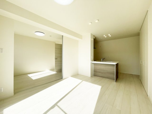 プロヌーブ北矢三　B棟の居間・リビング