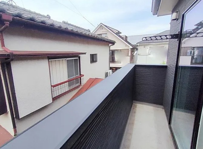 【中古】川越市福田築浅中古住宅のバルコニー|陽当り良好バルコニーです！