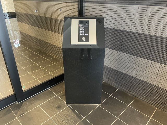 Log銀座東のエントランス|Log銀座東