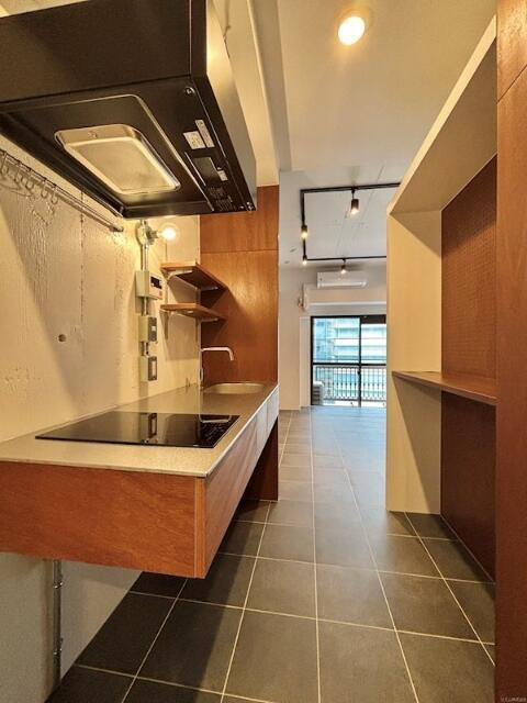港区六本木７丁目の賃貸マンションのロビー| 