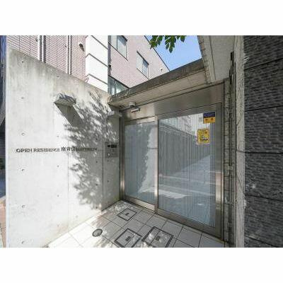 港区南青山２丁目の賃貸マンションのエントランス|外観 