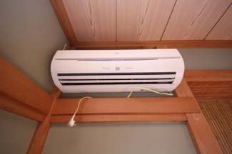 【設備】 | 鹿沼市東町　中古戸建 | 〇エアコン〇
2F和室のエアコンです