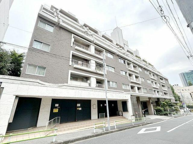 港区南青山５丁目の賃貸マンションの外観|お部屋探しは株式会社　タウン… 