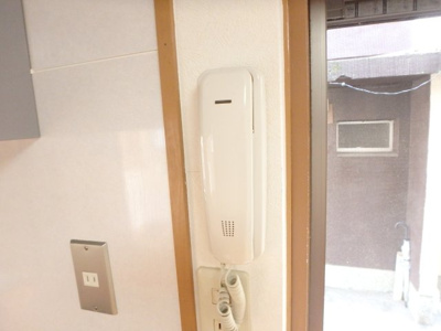【セキュリティ】 | 門戸岡田町テラスハウス | インターフォン付き