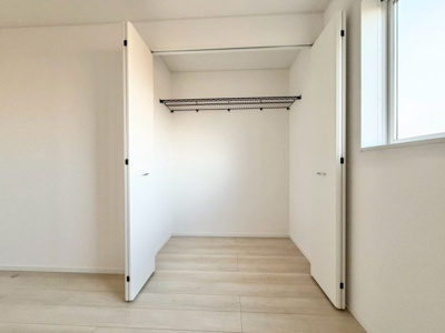 【収納】 | 銚子市松本町5丁目2号棟 | 即日見学も可能です。お気軽にお問合せ下さい。（ＴＥＬ：０４７６－３７－３８８８）