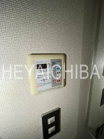 ラグジュアリーアパートメント三ノ輪のその他共用部分|浴室乾燥機