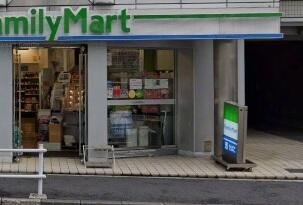 港区南青山６丁目の賃貸マンションの周辺|ファミリーマート南青…まで234m 