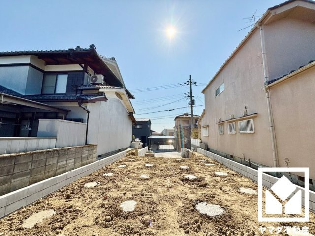 伏見区桃山紅雪町　1期　1号棟の前面道路含む現地写真|11月16日　現地写真更新