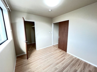 【洋室】 | ミステール | 広々とした洋室です