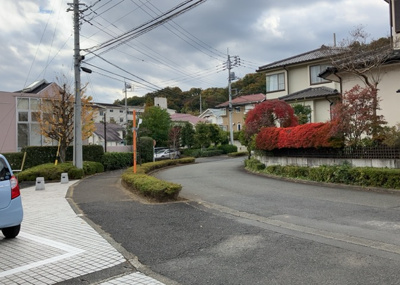 【展望】 | ベルブリーズ森の里４号棟 | 眺望の良さを楽しめるダイニングキッチンで家族団らんの時間を過ごしてはいかがでしょうか。バルコニーから見える景色を家族で眺める時間は、時間が経つのを忘れてしまいそうですね。是非、現地を見に行きましょう！