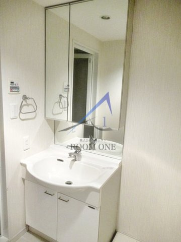 カスタリア新宿御苑の洗面所|洗面台です。