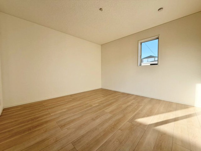 【洋室】 | 銚子市松本町5丁目4号棟 | 施工例:即日のご見学も可能です。お気軽に0476-37-3888までお問合せ下さい。