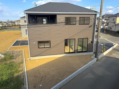 【前面道路含む現地写真】 | 銚子市松本町5丁目4号棟 | 即日のご見学も可能です。お気軽に0476-37-3888までお問合せ下さい。