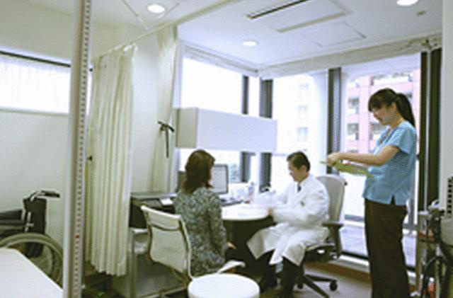 港区六本木６丁目の賃貸マンションのロビー|六本木ヒルズレジデンス内・健… 