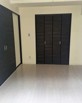 ラムール東二見の収納