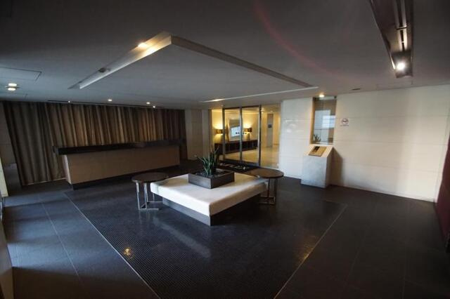 港区六本木５丁目の賃貸マンションのロビー|エントランス 