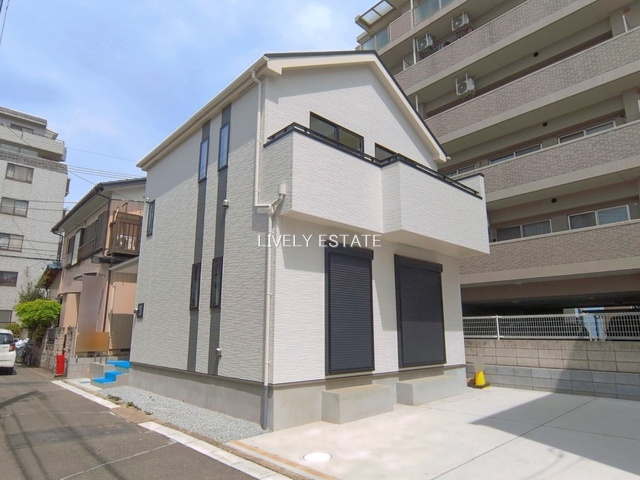 越谷市大字袋山 新築分譲住宅の外観
