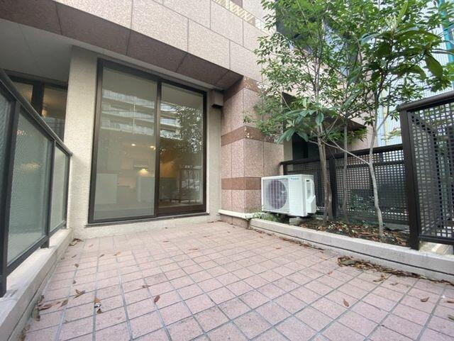 港区六本木３丁目の賃貸マンションのエントランス|エントランス 