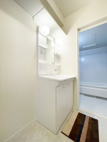 ローレルTAKUの洗面所