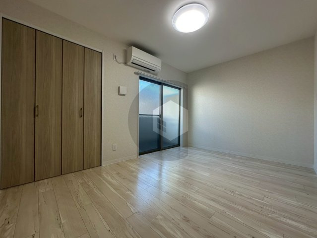 フェリーチェ下小阪の寝室