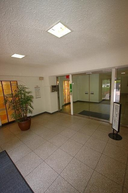 港区六本木７丁目の賃貸マンションのロビー| 