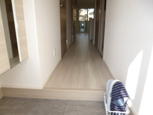 メゾン　ボヌールの玄関