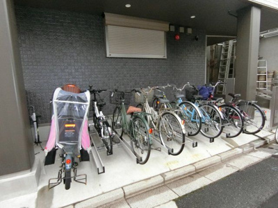 【駐車場】 | ラルジュ