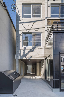 【エントランス】 | 中野レーベル