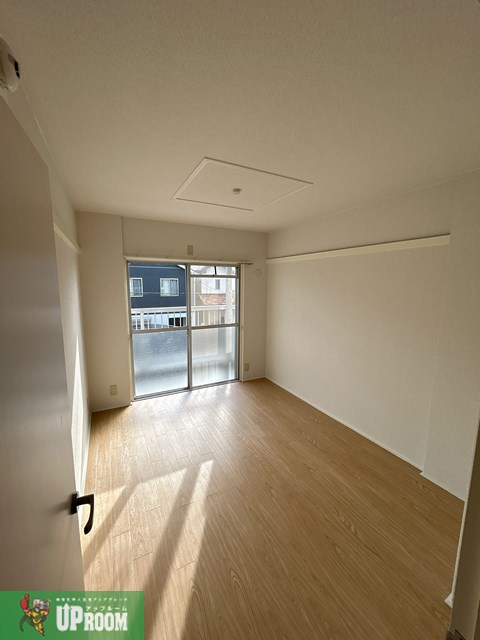 柏原農住団地T棟の内装