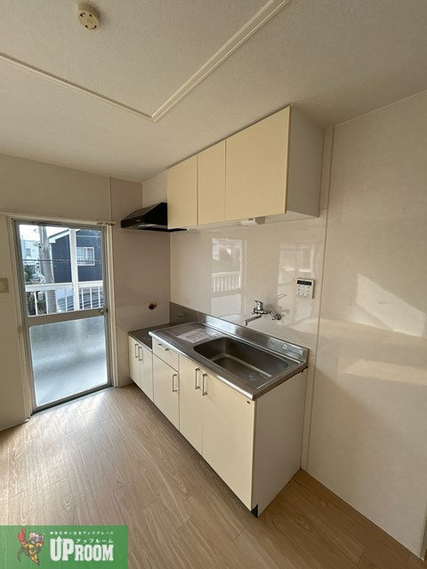 柏原農住団地T棟のキッチン