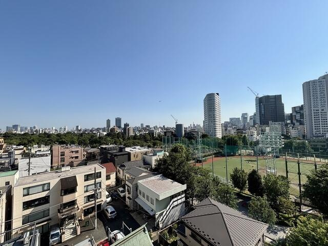 港区南青山２丁目の賃貸マンションの展望| 