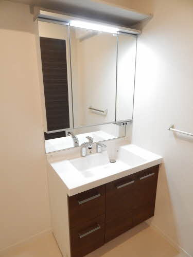 パインフォレスト国分の洗面所|忙しい朝には欠かせない洗面所です