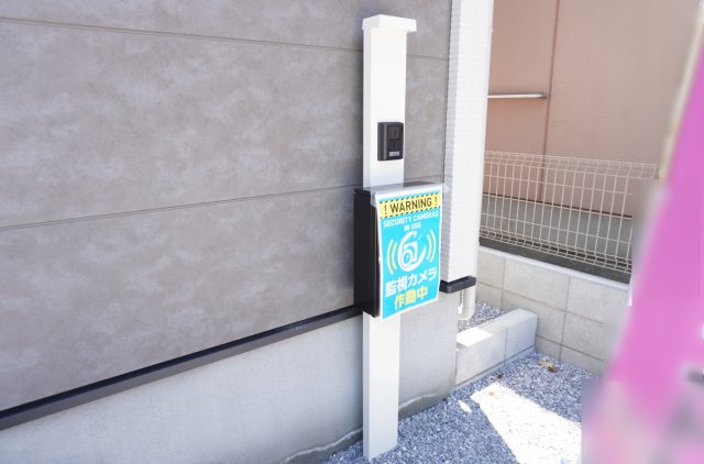 越谷市千間台西6丁目 新築分譲住宅の設備|インターホン機能付き門柱