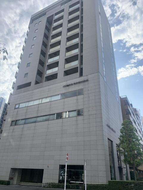 港区南青山６丁目の賃貸マンションの外観| 