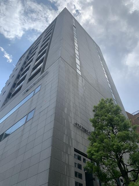 港区南青山６丁目の賃貸マンションの外観| 